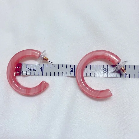 NWOT Lele Sadoughi Broadway Hoop Earrings - petal pink - Picture 4 of 4